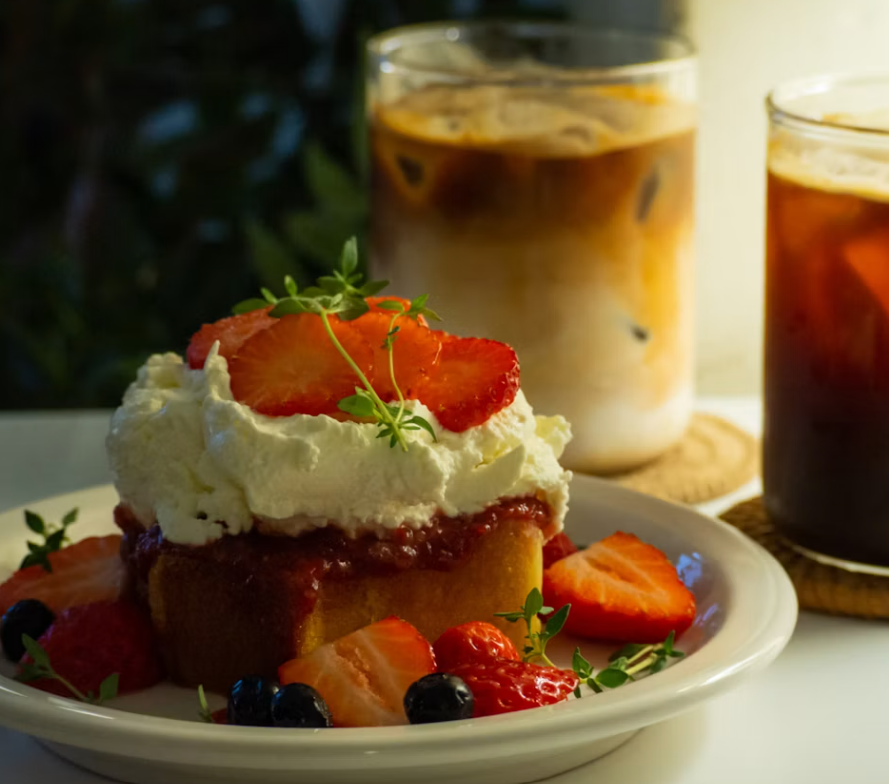 Local Coffee, Cake & Dessert Café in Brisbane City